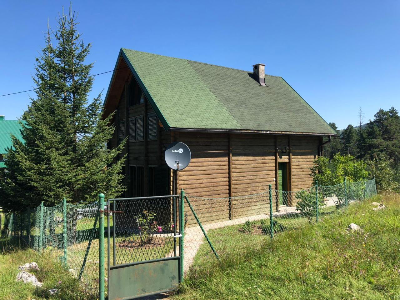 شقة Kuca U Borju - House In Pines جابلياك المظهر الخارجي الصورة